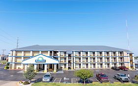 Days Inn By Wyndham Oklahoma City/Moore